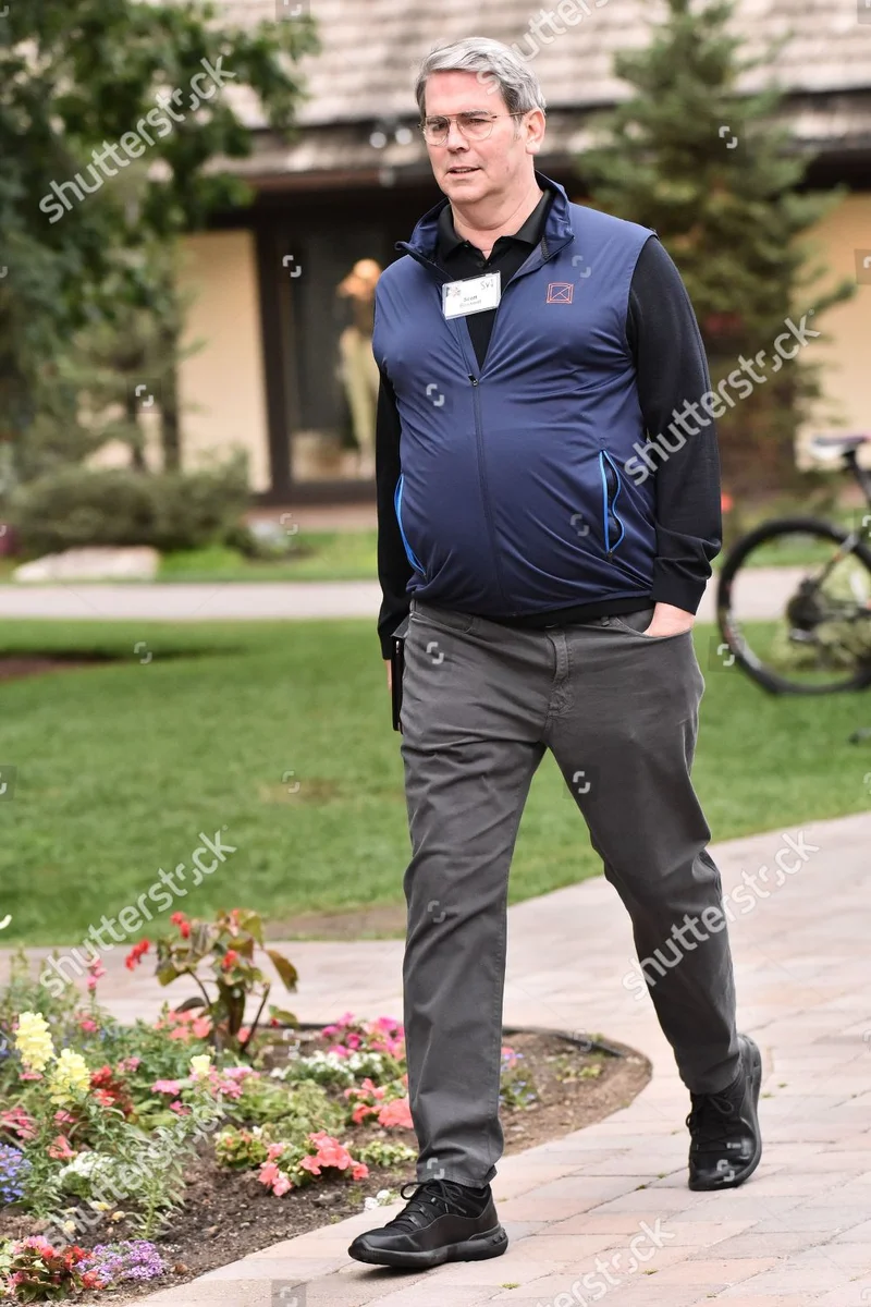 Scott Bessent: Who Is He and Why Is Trump Interested?